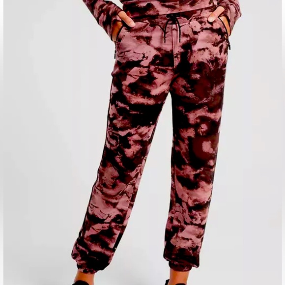 Athleta Girl Warm up Jogger Sweatpants XL/14 years - Picture 1 of 5